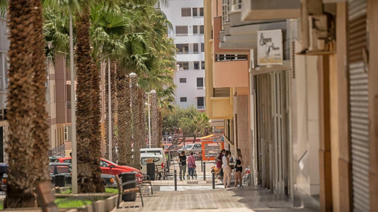 Riazor, El Medano Beach Apartment Екстериор снимка